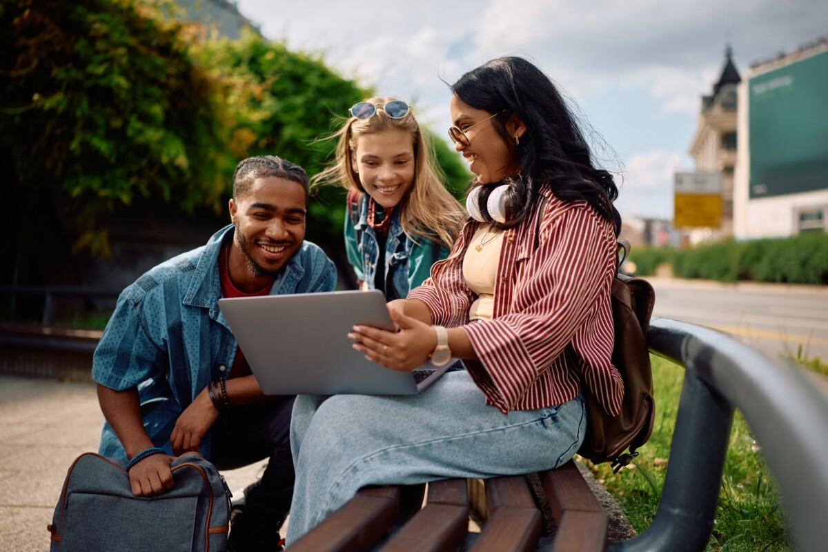 bowdoin college online degree