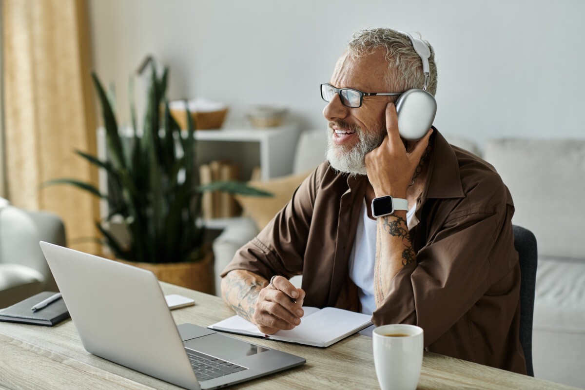 computer jobs that pay well without a degree