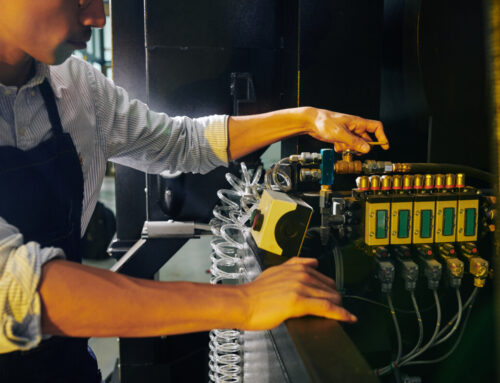 Choosing Your Engineering Path: Mechanical vs Electrical